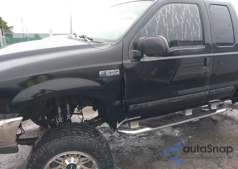 2003 Ford F-250 Lariat/Xl/Xlt z USA, uszkodzony, nr VIN 1FTNX21L73EB71812